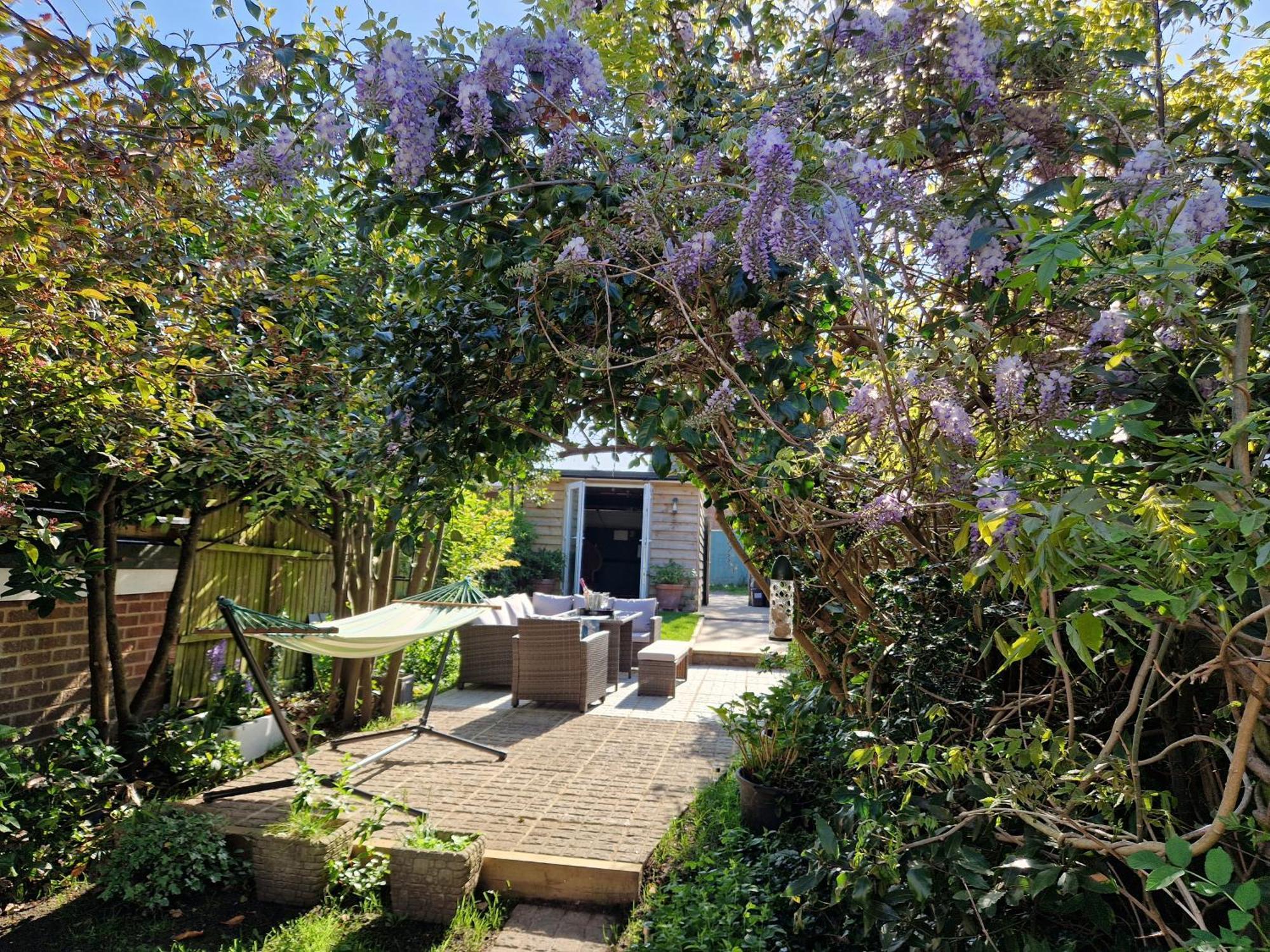 הוילה וורהאם The Hideaway - Luxury Townhouse מראה חיצוני תמונה